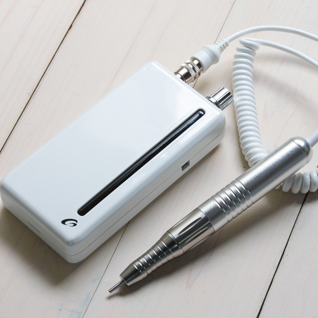 TAT - SHAREYDVA - ネイルマシーン KEVIN