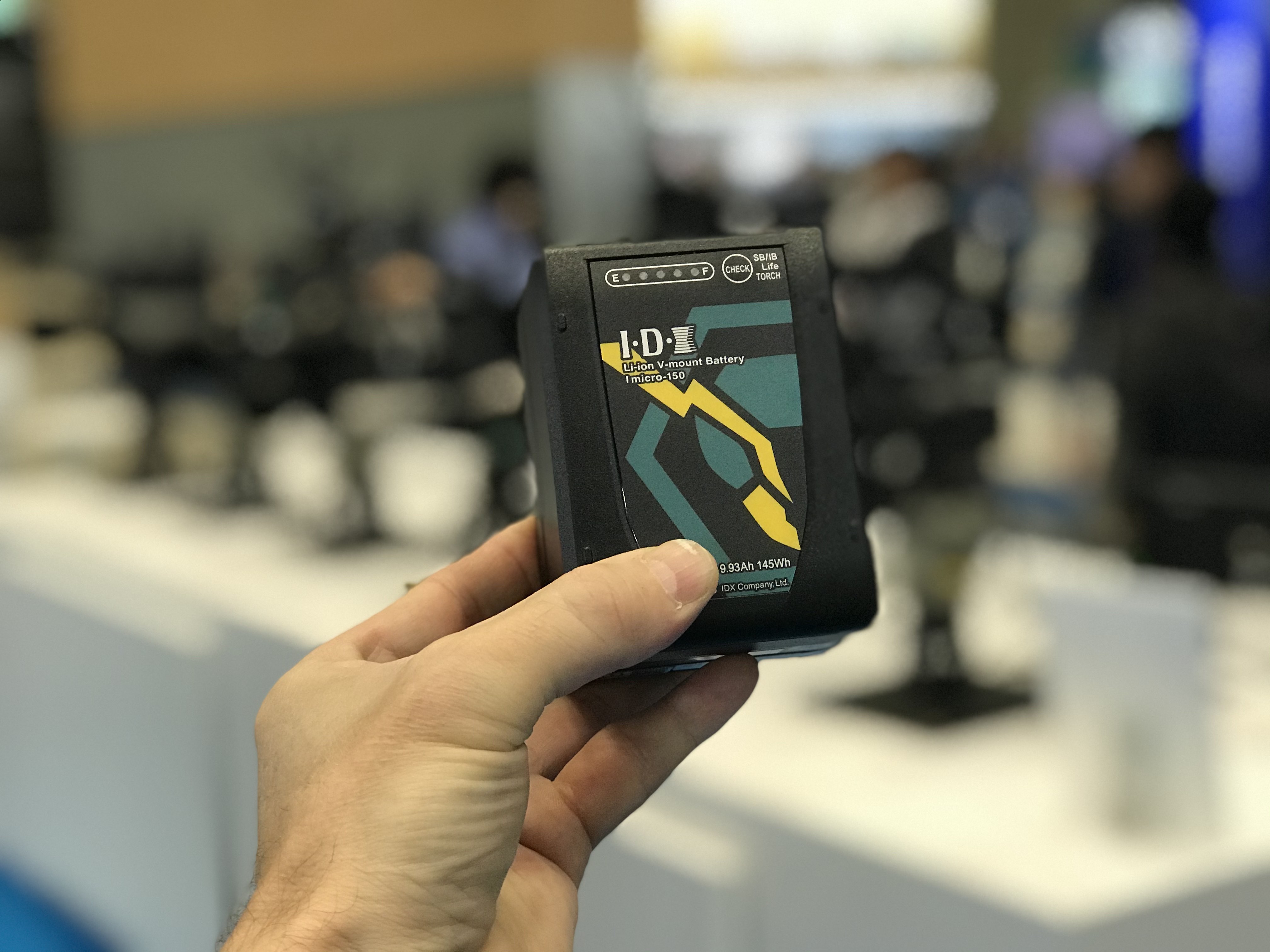 IDX Imicro Mini V Lock Batteries - Newsshooter