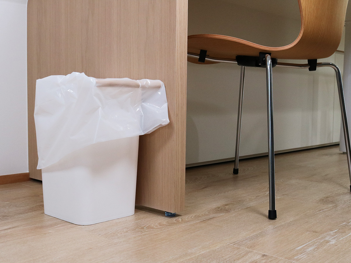 ニオワイナ消臭ポリ袋 白半透明 15L 20枚 0.025mm | サニパック