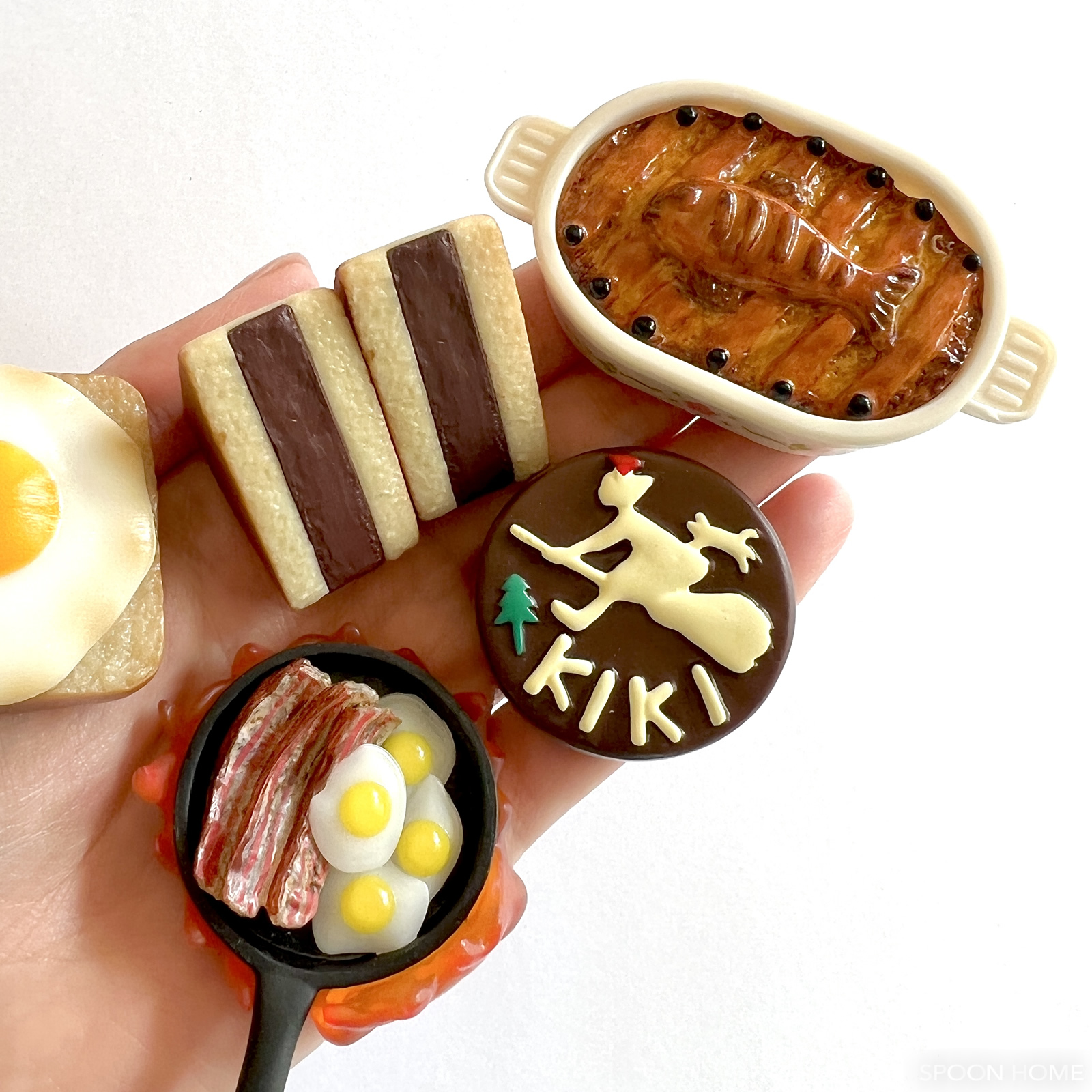 期間限定値下げ中！ジブリパーク限定 オリジナル 食べ物マグネット 4種