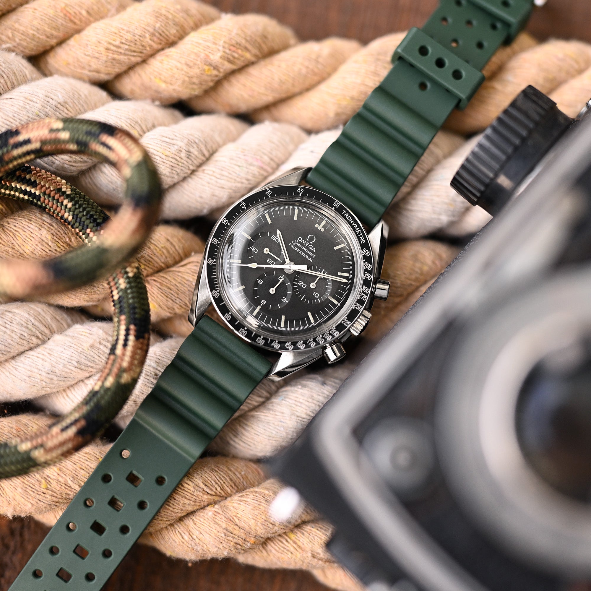 20mm Quick Release Watch Band Green Diver FKM Rubber Strap | Strapcode