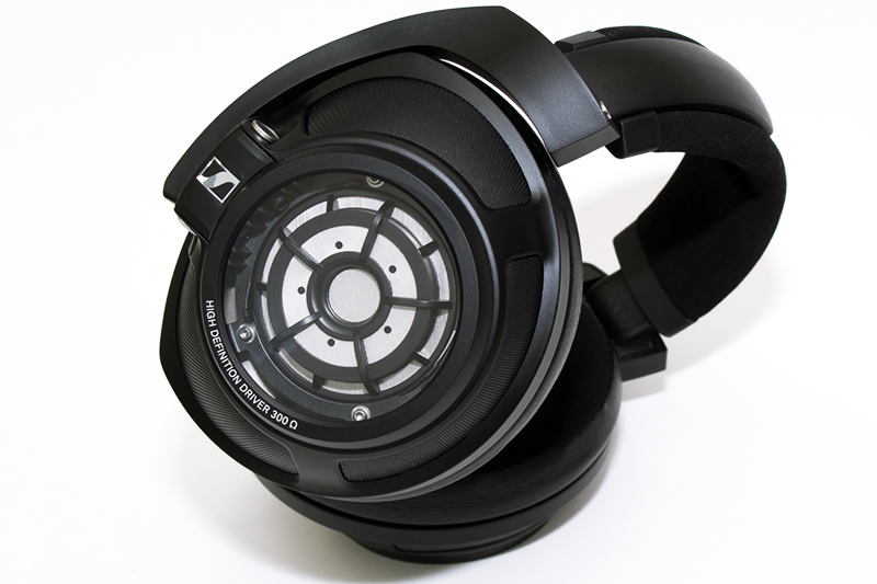 3名の評論家が聴いた！ ゼンハイザー密閉型最上位「HD 820」ファースト