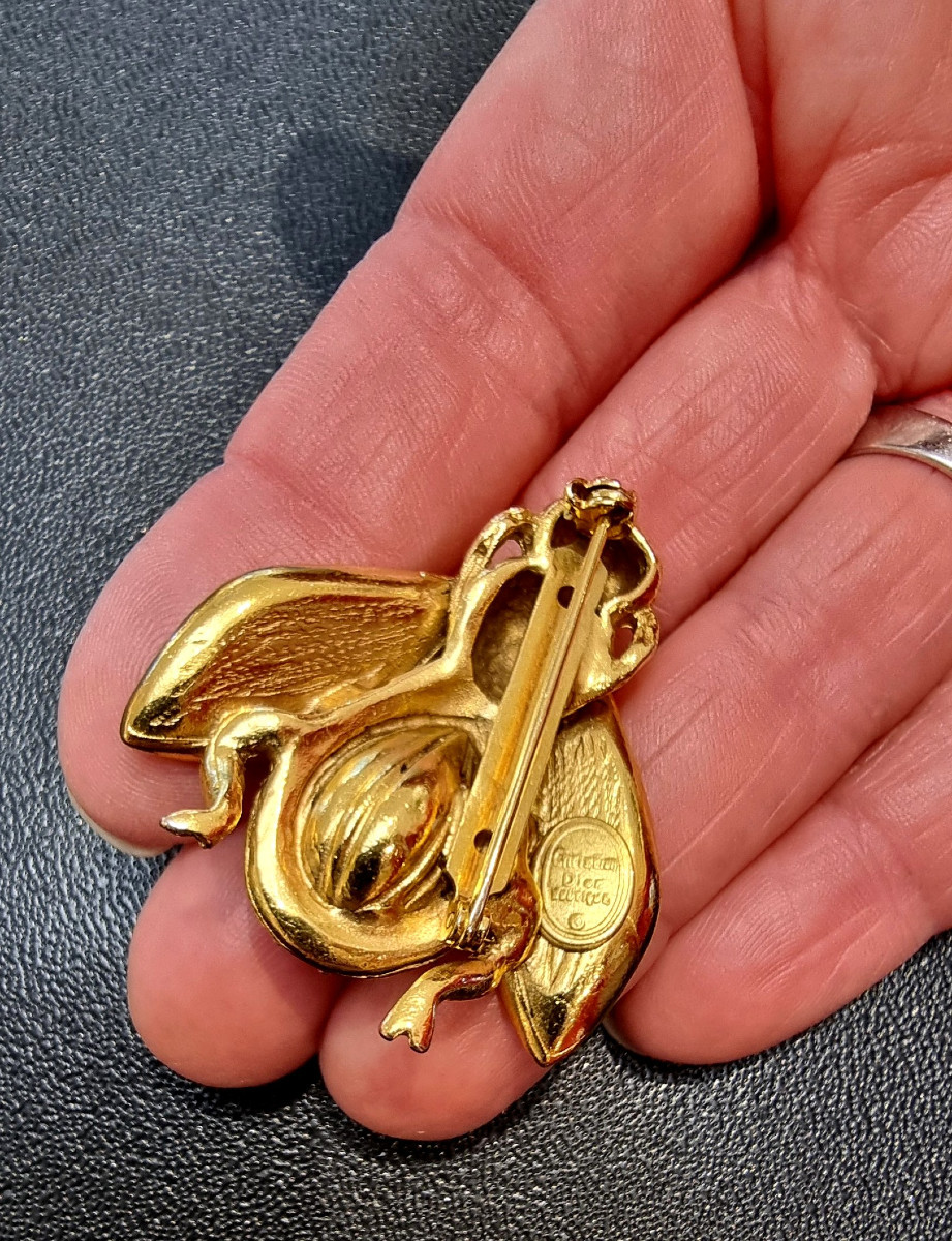 Proantic: Christian Dior Bee Brooch