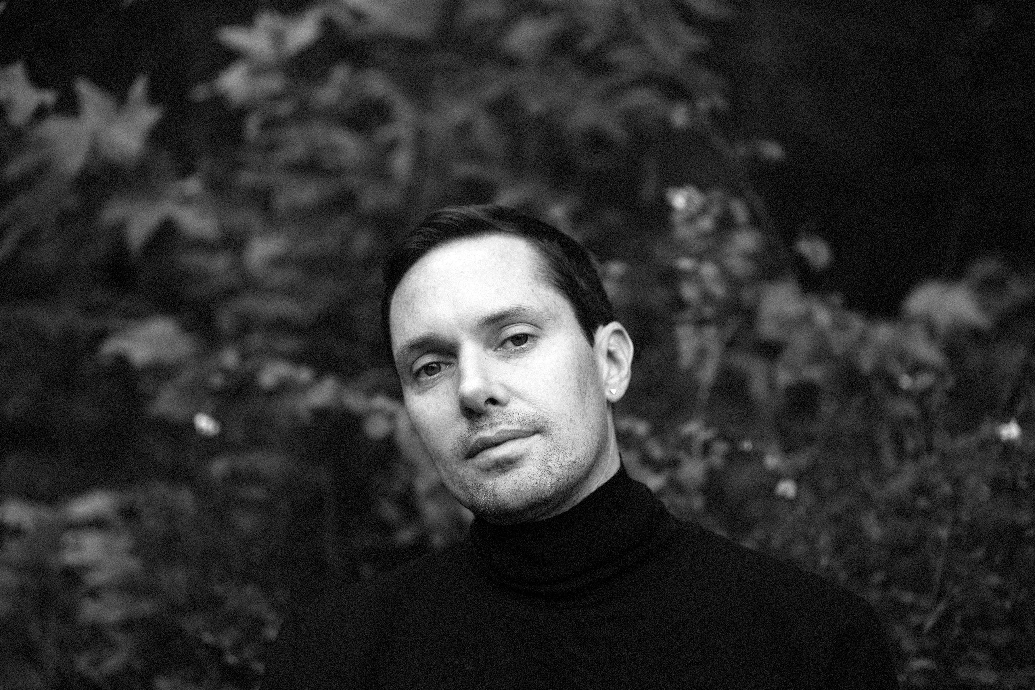 rhye-blood-genvievemedow-