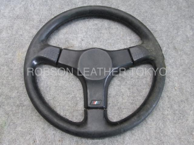 日産 スカイライン R31 GTS-R 純正ステアリングの本革張り替え | 本革