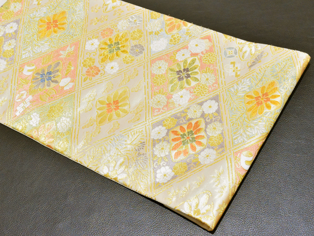 楽天市場】薄金地 西陣織 藤原謹製 正絹 高級袋帯 錦繍菊菱文【お仕立