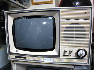 レトロテレビ / 昭和30年代にタイムスリップ。でも中身は新品！ Retro