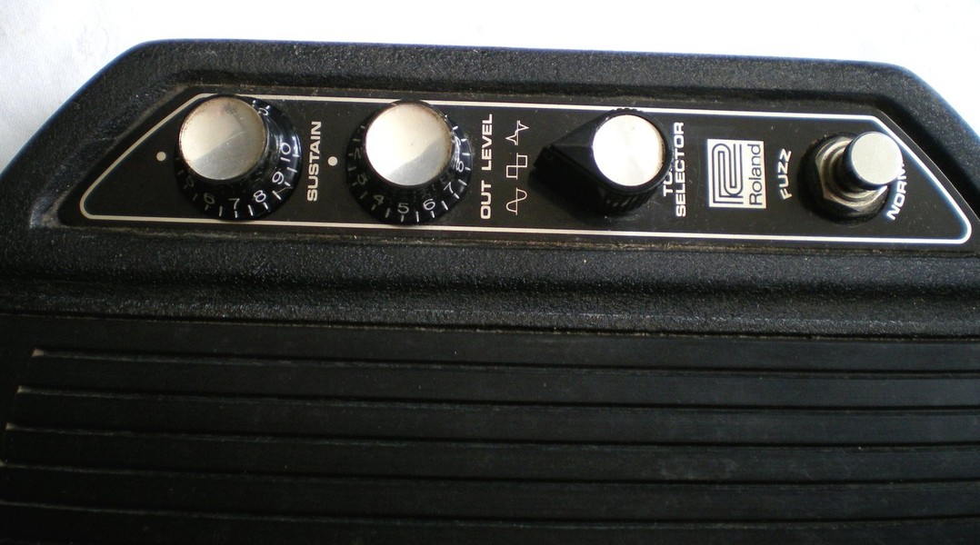 TONEHOME - the World of Vintage Guitar Effects Pedals - AD-50