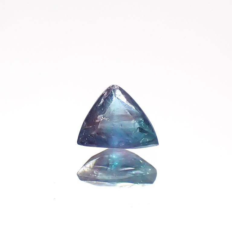 バイカラーパライバトルマリン 非加熱 ブラジル・バターリャ鉱山産