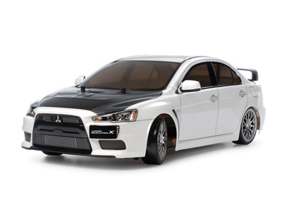 タミヤ ランサーエボリューションV ラジコン 1/10 電動RCカー組立