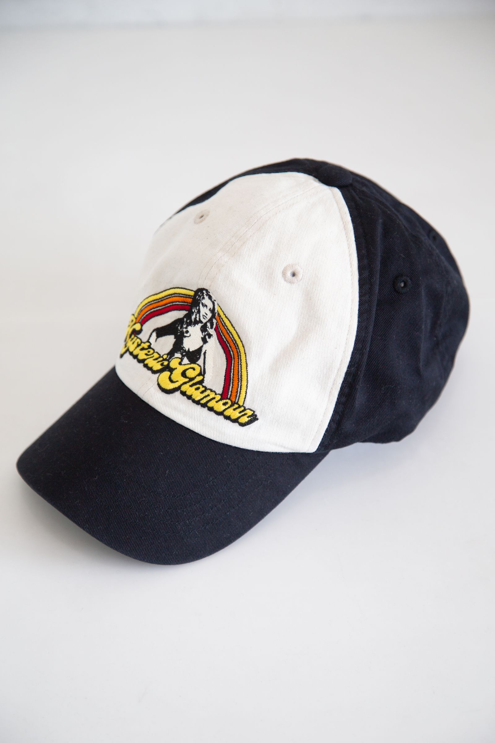 HYSTERIC GLAMOUR - [購入は1人1点まで] HG RAINBOW刺繍 キャップ