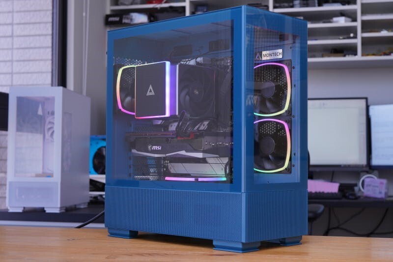 Montech Announces the SKY TWO High-airflow Chassis | TechPowerUp