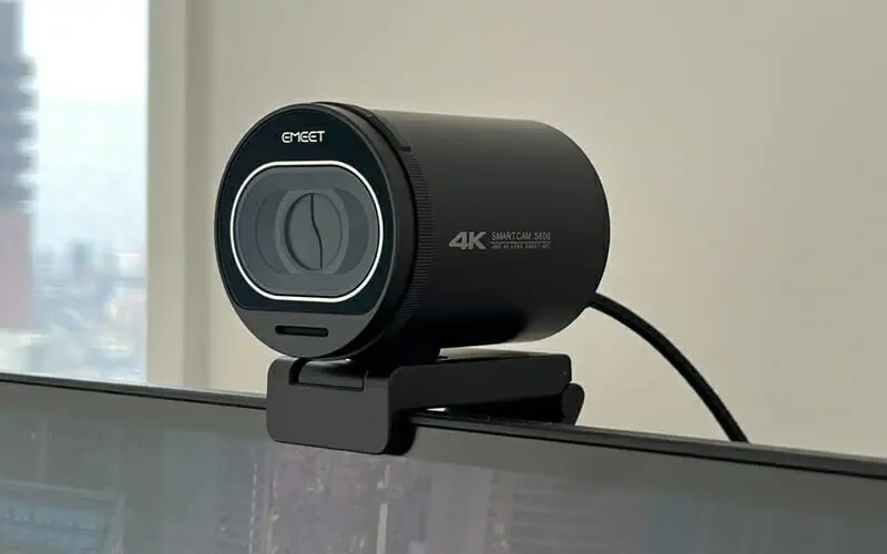EMEET S600』レビュー | 4K・30fps対応・目隠しカバー内蔵の高性能