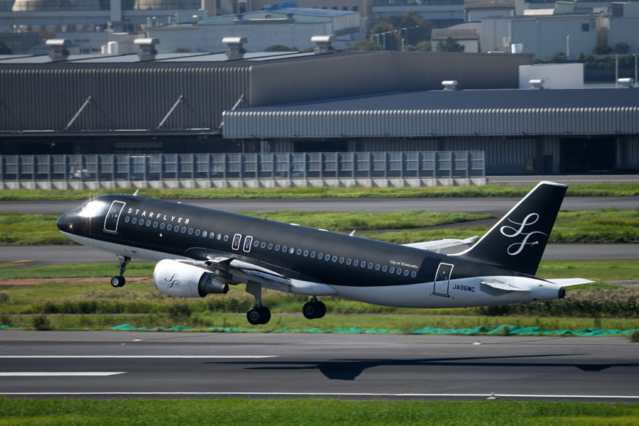 スカイマーク、「宇宙戦艦ヤマト」とコラボした特別デザイン機「ヤマト