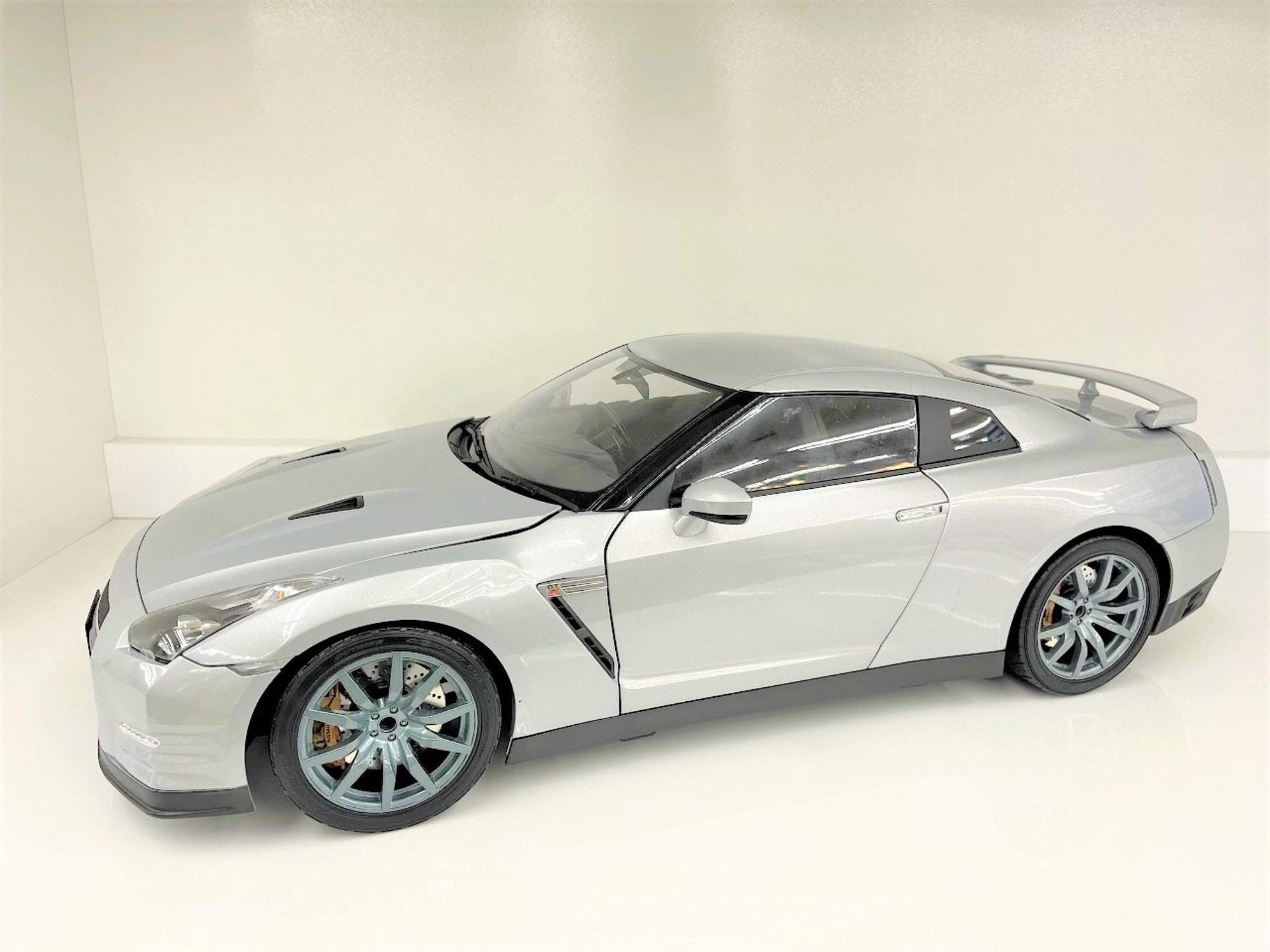 ディアゴスティーニNISSAN R35 GT-R のご紹介です！｜2024年01月06日