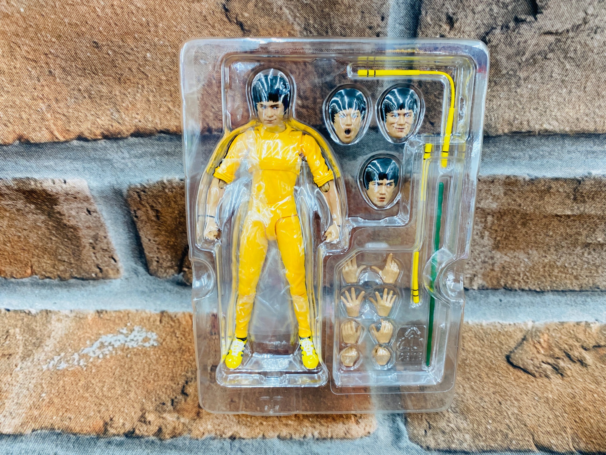 S.H.Figuarts ブルース・リー (Yellow Track Suit) 「死亡遊戯