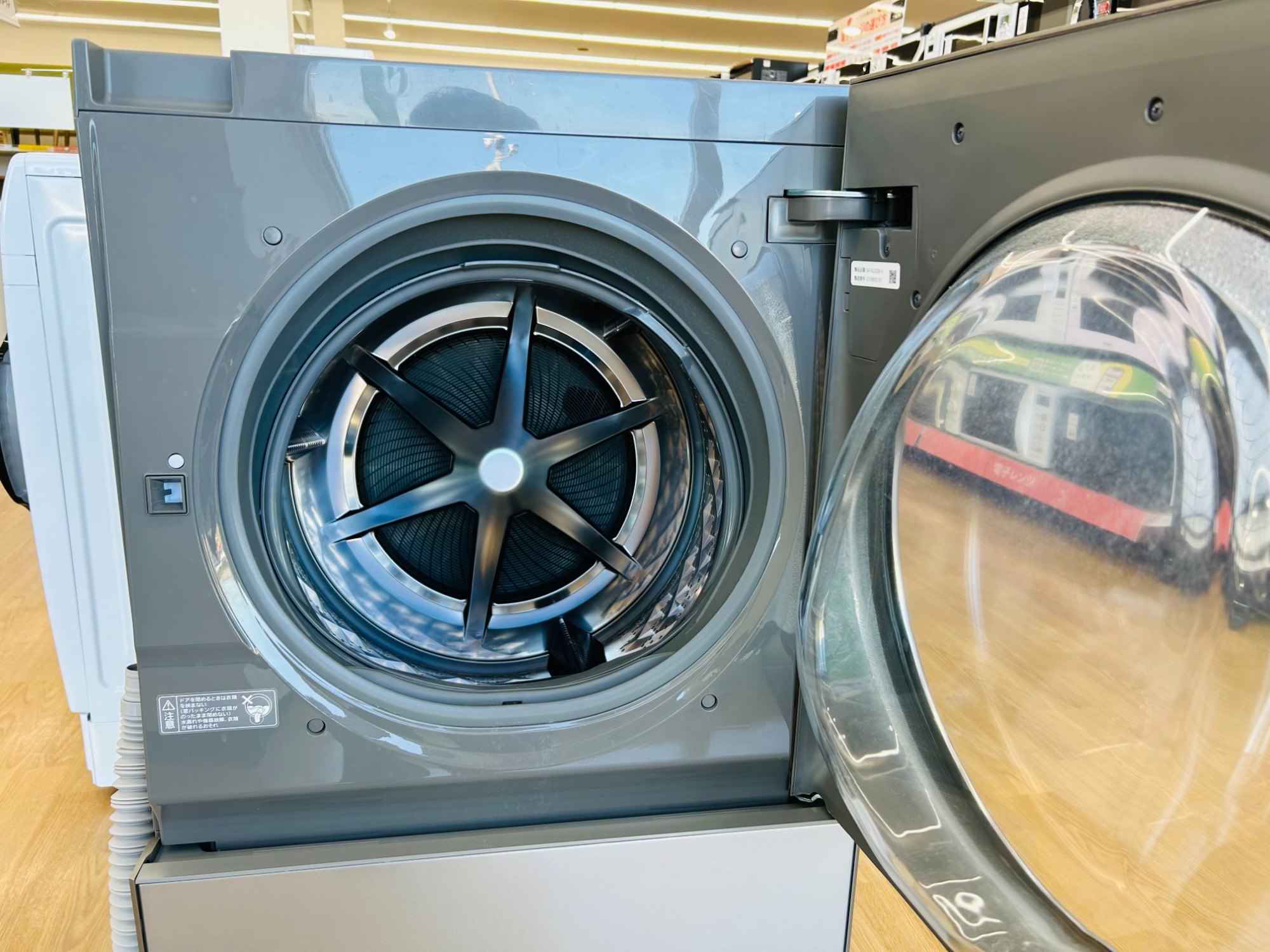 パナソニック】21年製ドラム式洗濯乾燥機 NA-VG2500R 買取入荷いたし