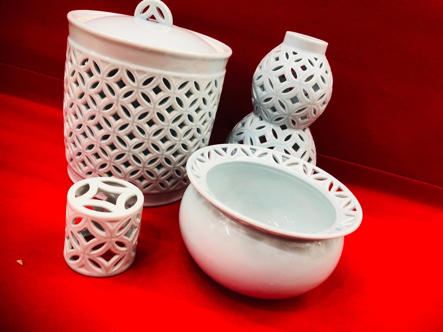 WEB販売中】茶道必需品！ 京焼加藤藤城造 青磁七宝透皆具買取入荷