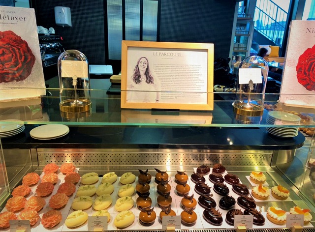 DÉLICATISSERIE PAR NINA MÉTAYER（デリカティスリ・パー・ニーナ