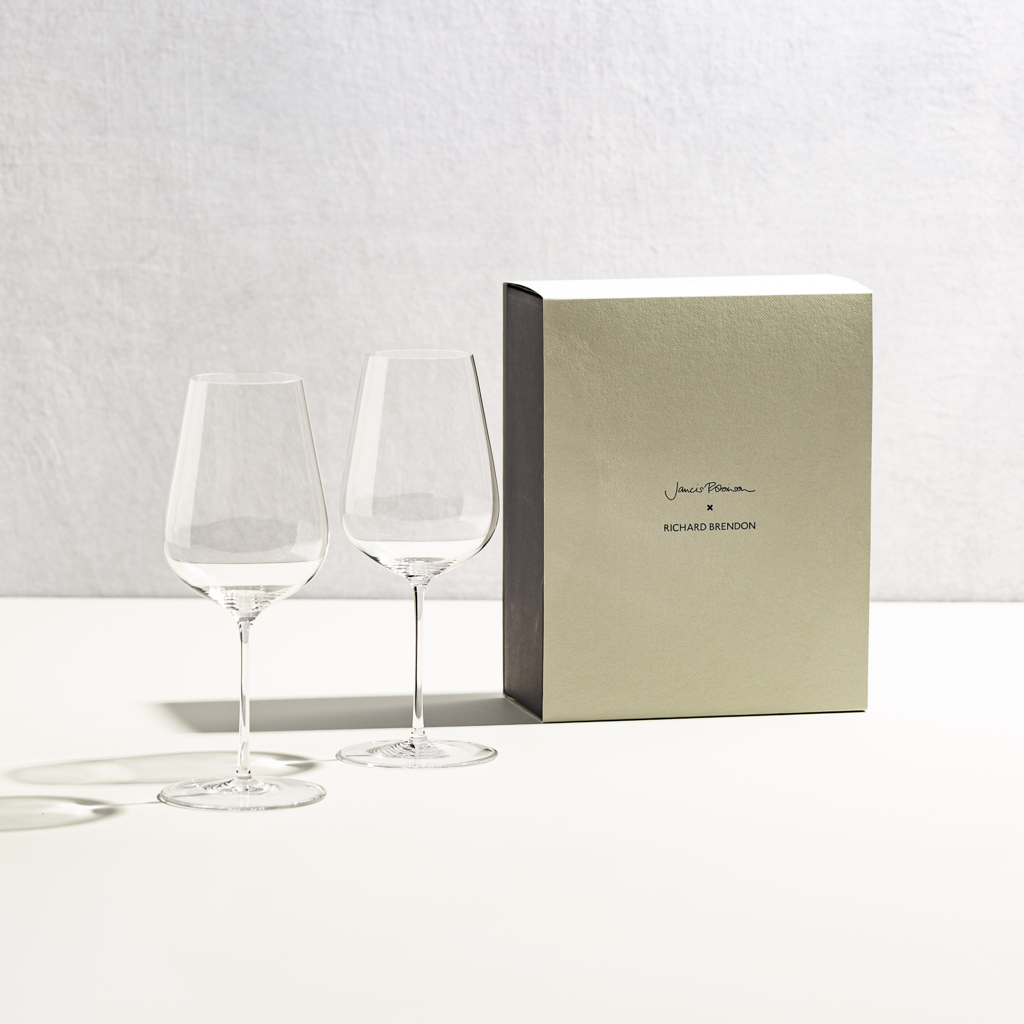 おすすめの人気ワイングラス商品一覧 赤ワイン白ワイン兼用の万能型