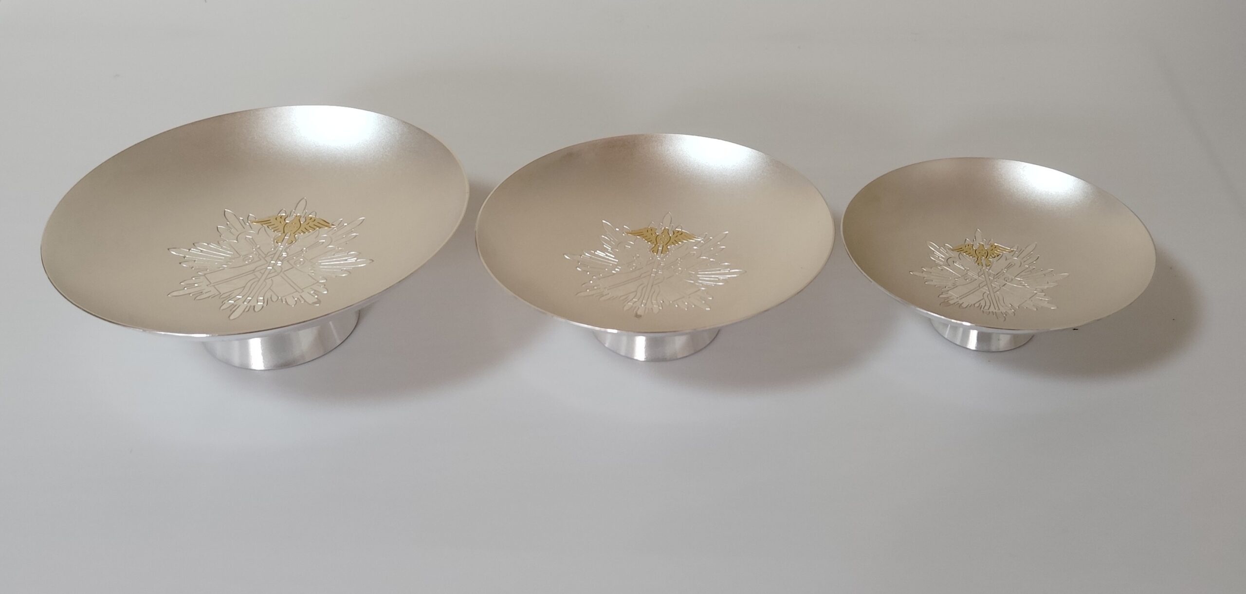 純銀 銀盃 家紋入り 木箱付き 銀製 酒器 盃 日本銀工藝昭和期紀念純銀