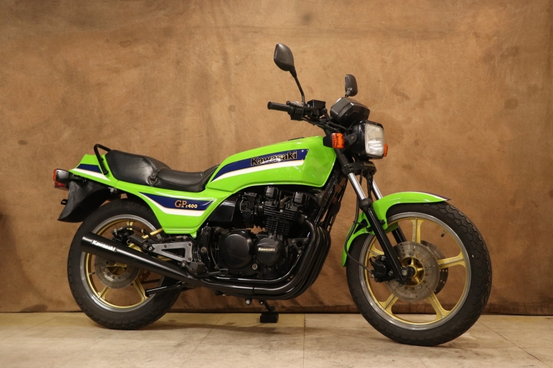 Z400GP 「限定ライム」仕様｜SOLD OUT｜旧車・絶版バイクならウエマツ