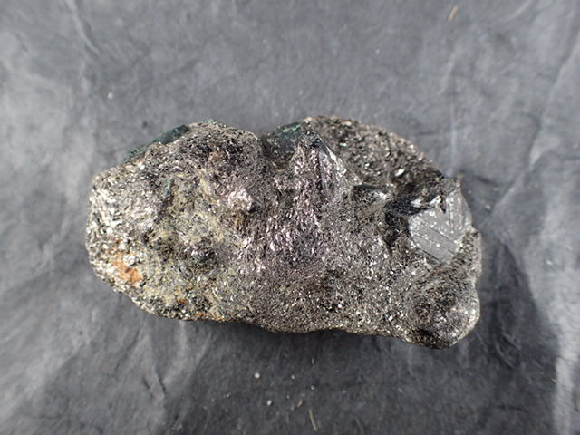 アレキサンドライト原石母岩付結晶 ブラジル産 ｜石の販売専門店【vec