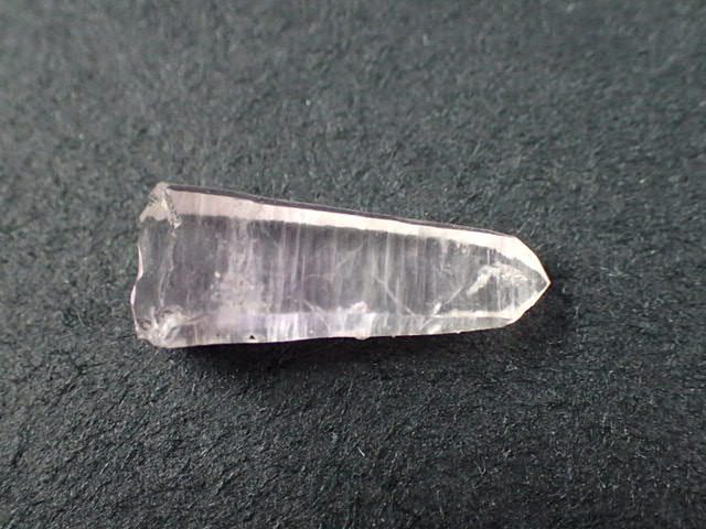 最高品質紫水晶（Amethyst, アメジスト） 栃木県日光市足尾町庚申山鉛