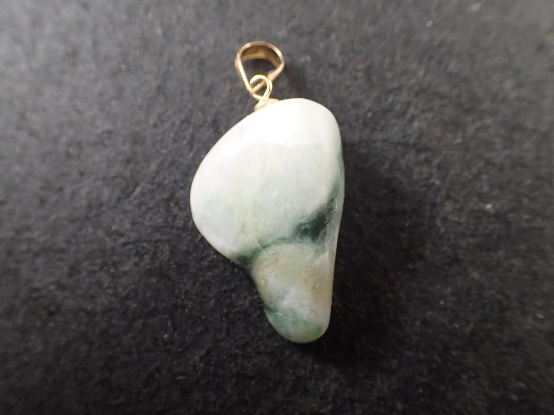 糸魚川翡翠 ｜石の販売専門店【vec stone club】