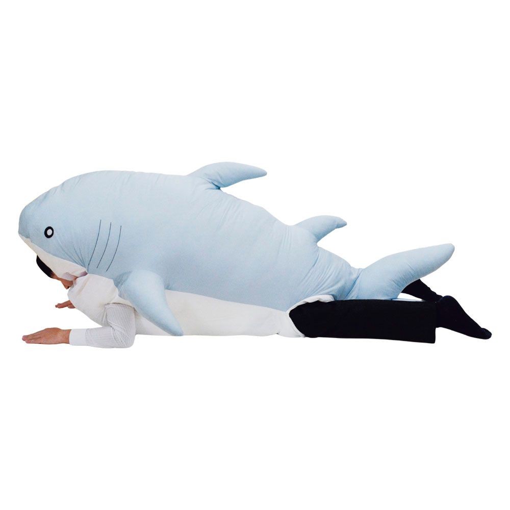 WIZ'A ウィザ ひんやり冷感サメクッション | ホームセンタービバホーム