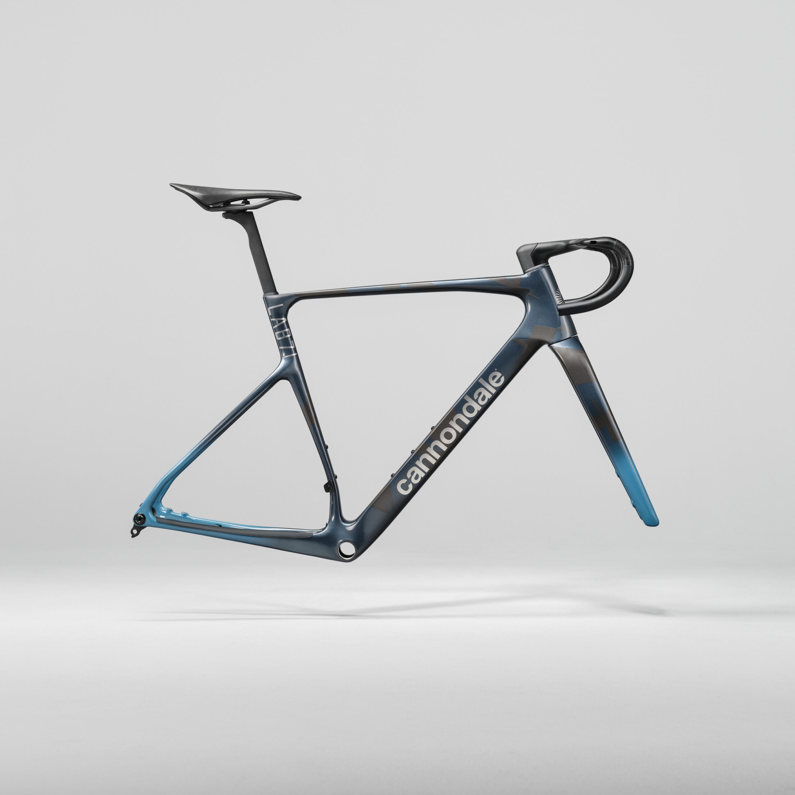 Cannondaleの新型グラベルレースバイク「Super X」が発表されました