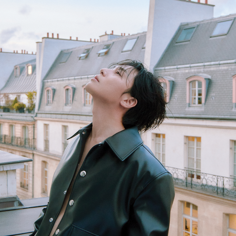 パク・ソジュン Premium Photo Book 'Unveiled' – YEN TOWN MARKET