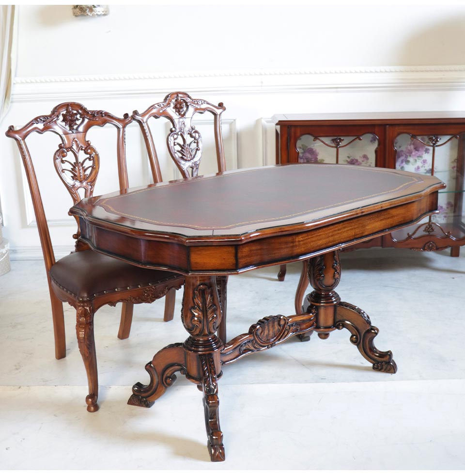 革張りダイニングテーブル 天板ガラス付き 幅135cm｜高級マホガニー