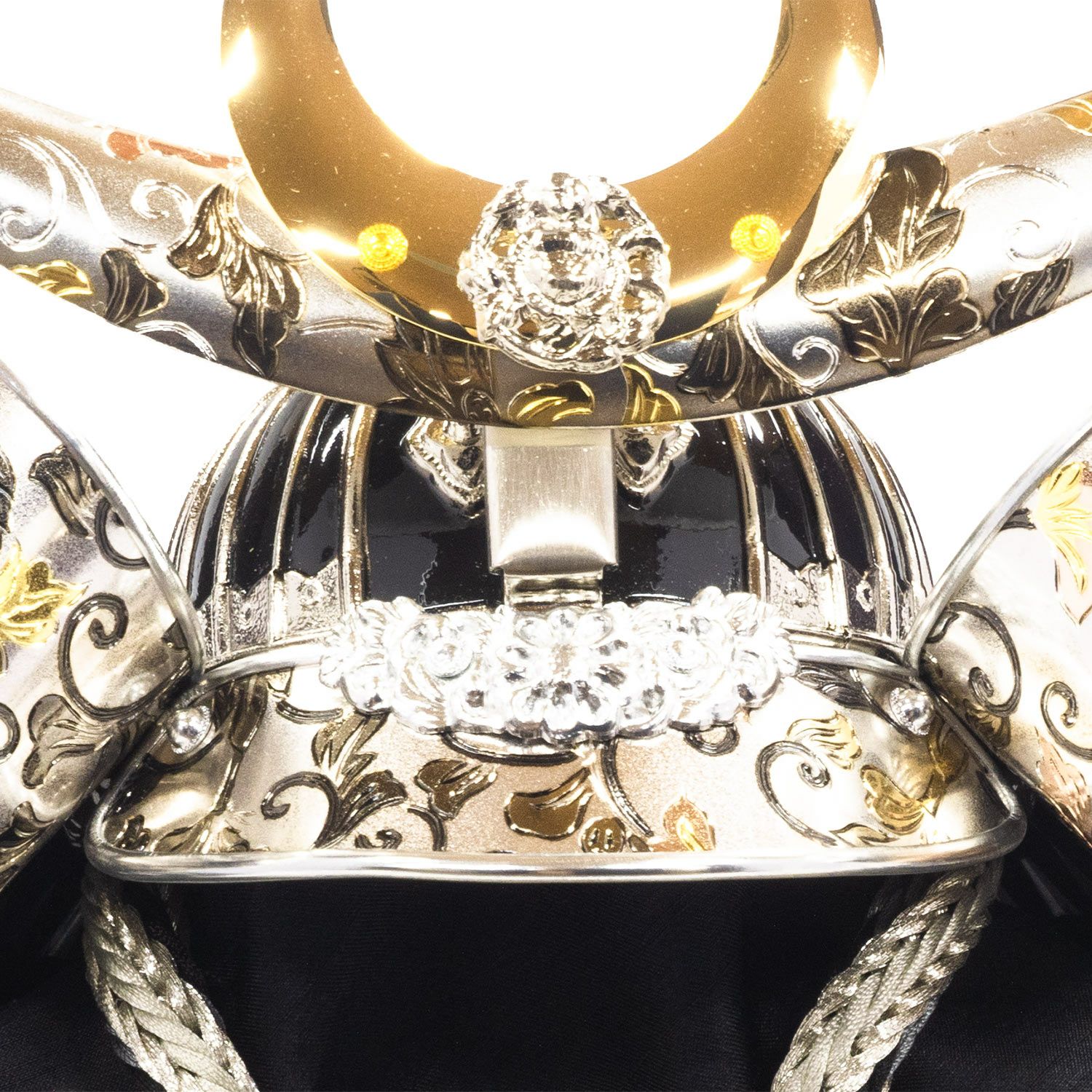 五月人形】黒絲縅 上杉謙信公 兜12号収納箱飾り | 雛人形（ひな人形