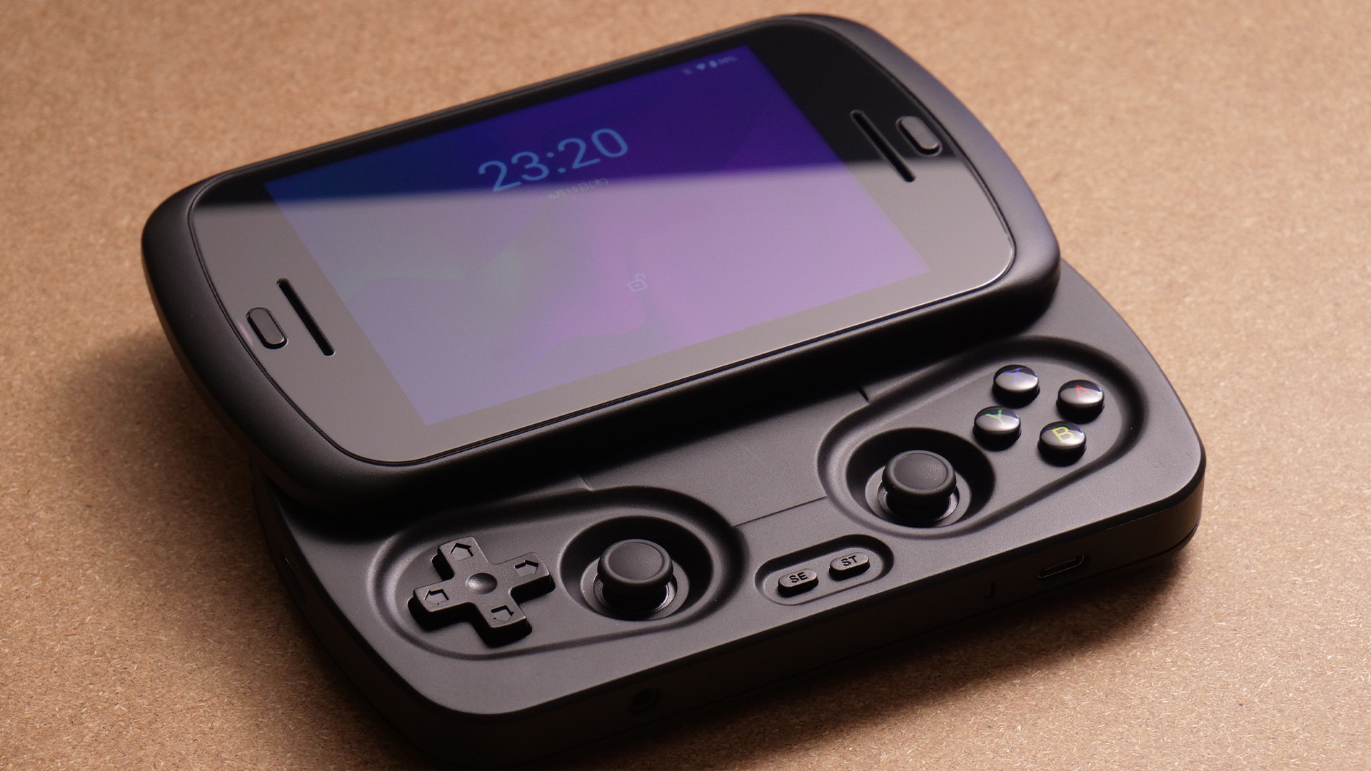 レビュー】とうとうやりやがった『ANBERNIC RG Slide』 | yoshives