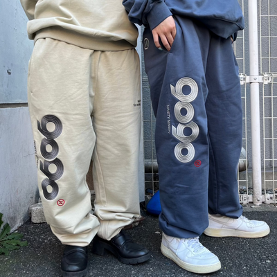 9090 OG Logo Sweat Pants – YZ