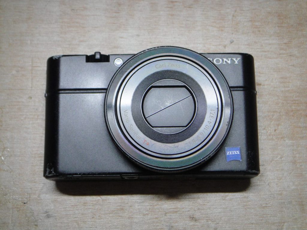 SONY Cyber-shot DSC-RX100 “電源を入れなおしてください” 修理