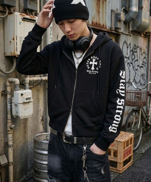 SPINNS（スピンズ） パーカー 「内田金吾くん着用」短丈ダブルジップ