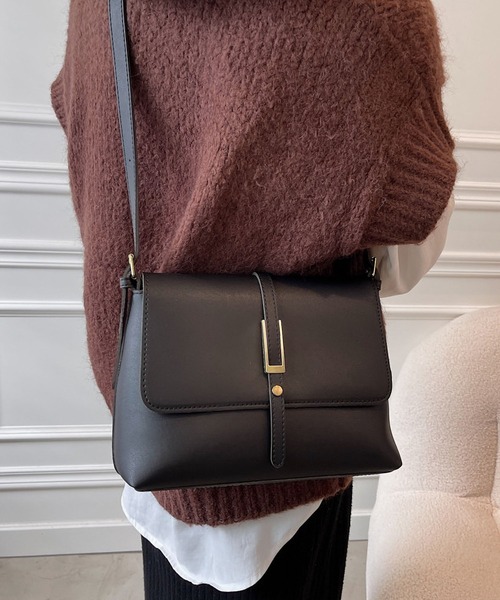 LA VORAGINE（ラ ヴォラジネ） ショルダーバッグ バッグ フェイク