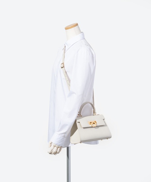 CARBOTTI（カルボッティ） ショルダーバッグ バッグ CARBOTTI GRETA245