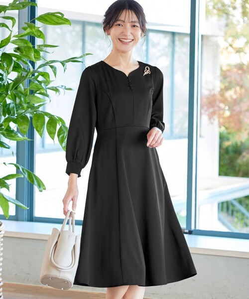 Tiaclasse ワンピース ハートネックくるみ釦ワンピース : ZOZOTOWN
