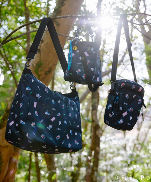 AIGLE（エーグル） ショルダーバッグ バッグ 「ドラえもん」 ひみつ