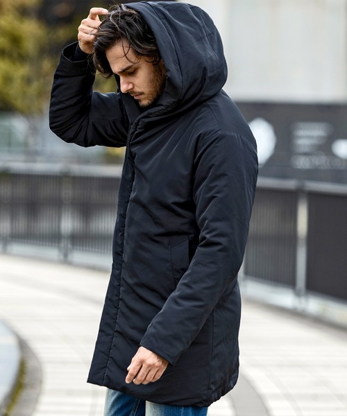 AKM Contemporary（エイケイエムコンテンポラリー） ダウンジャケット