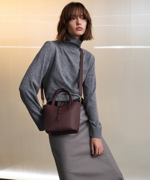 CHARLES ＆ KEITH（チャールズ&キース） ショルダーバッグ バッグ