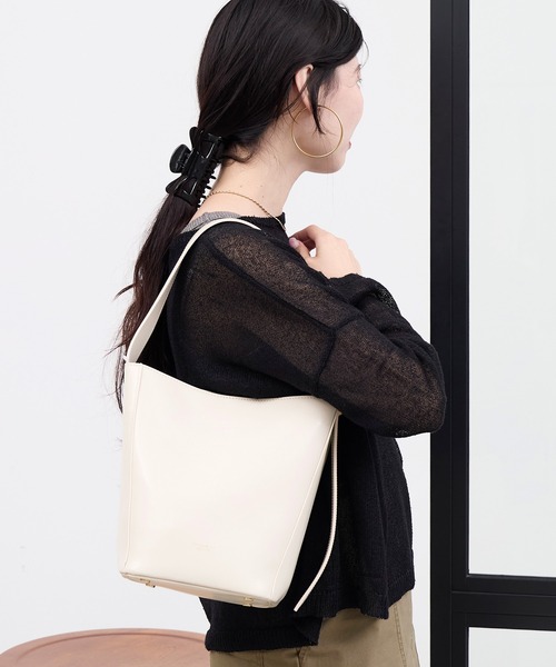 VIOLAd'ORO（ヴィオラドーロ） ショルダーバッグ バッグ 「VIOLAd'ORO