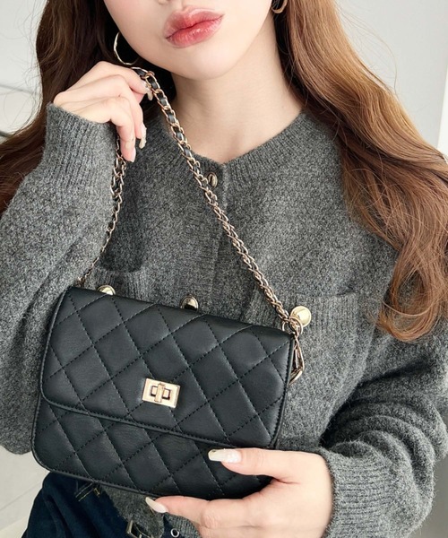 moment+ ショルダーバッグ バッグ フェイクレザーキルティング