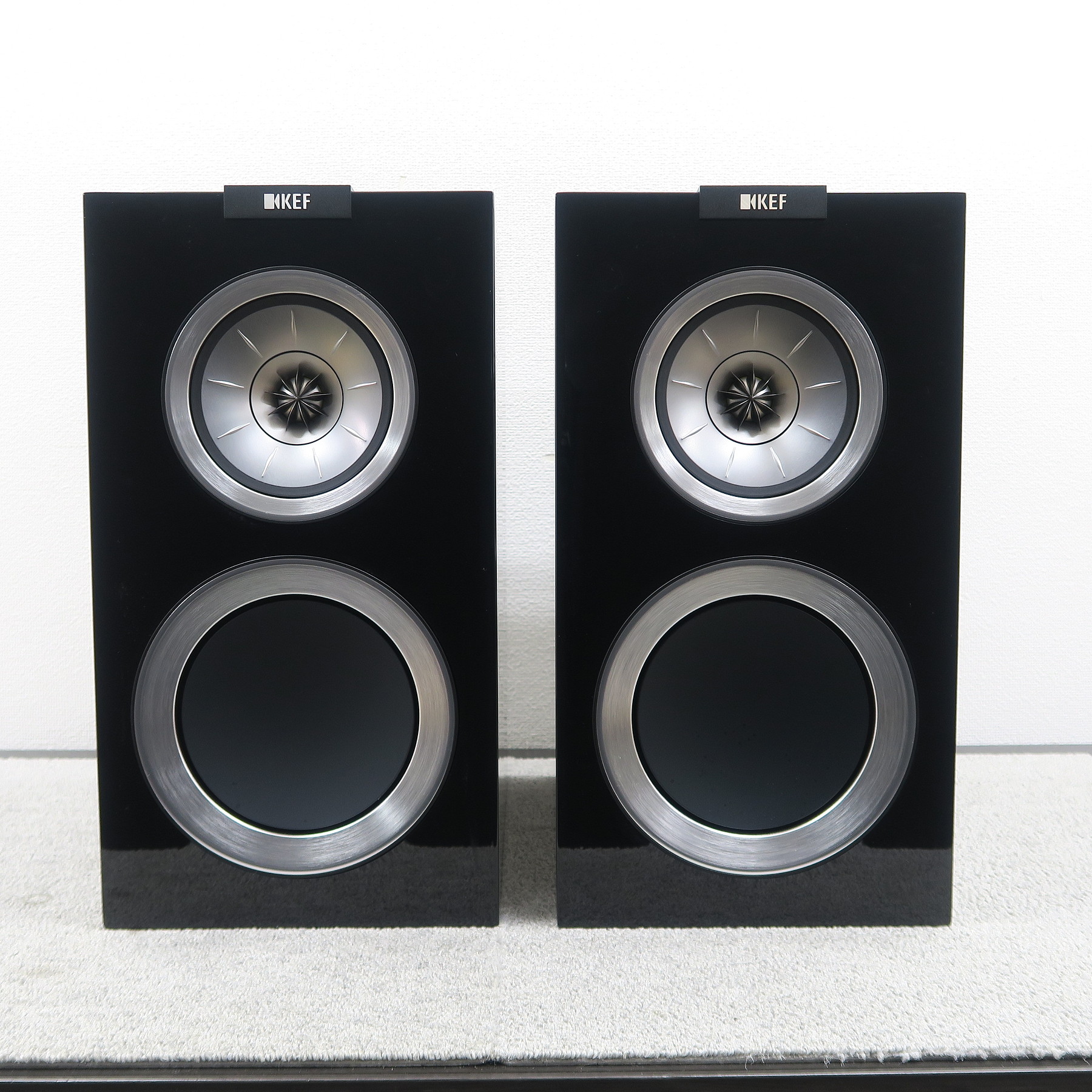 Aランク】KEF R300 スピーカー @56475 / 中古オーディオ買取、販売