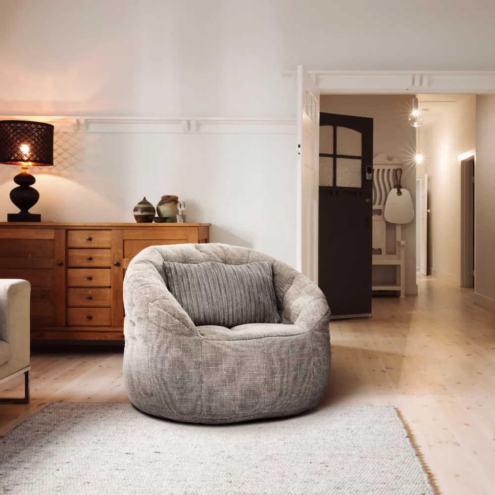 バタフライソファ - 限られたスペースでおしゃれ空間を作る |【公式