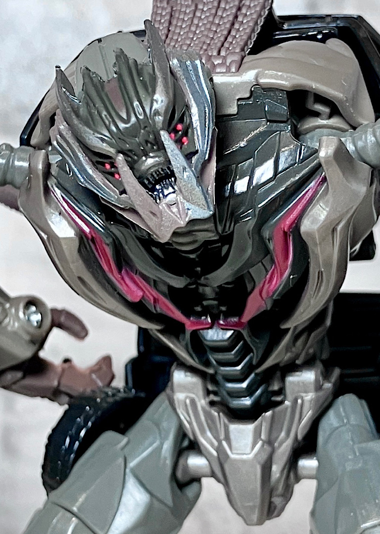 トランスフォーマースタジオシリーズ SS-03ディセプティコンクロウバー