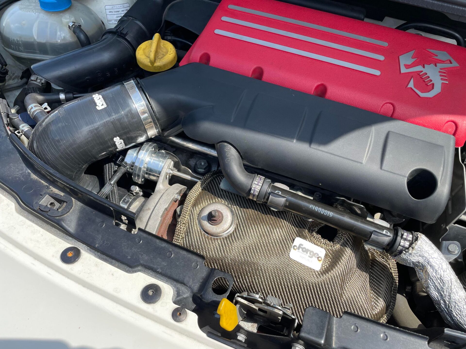 FORGEMOTORSPORT（フォージモータースポーツ）アバルト595 ギャレット